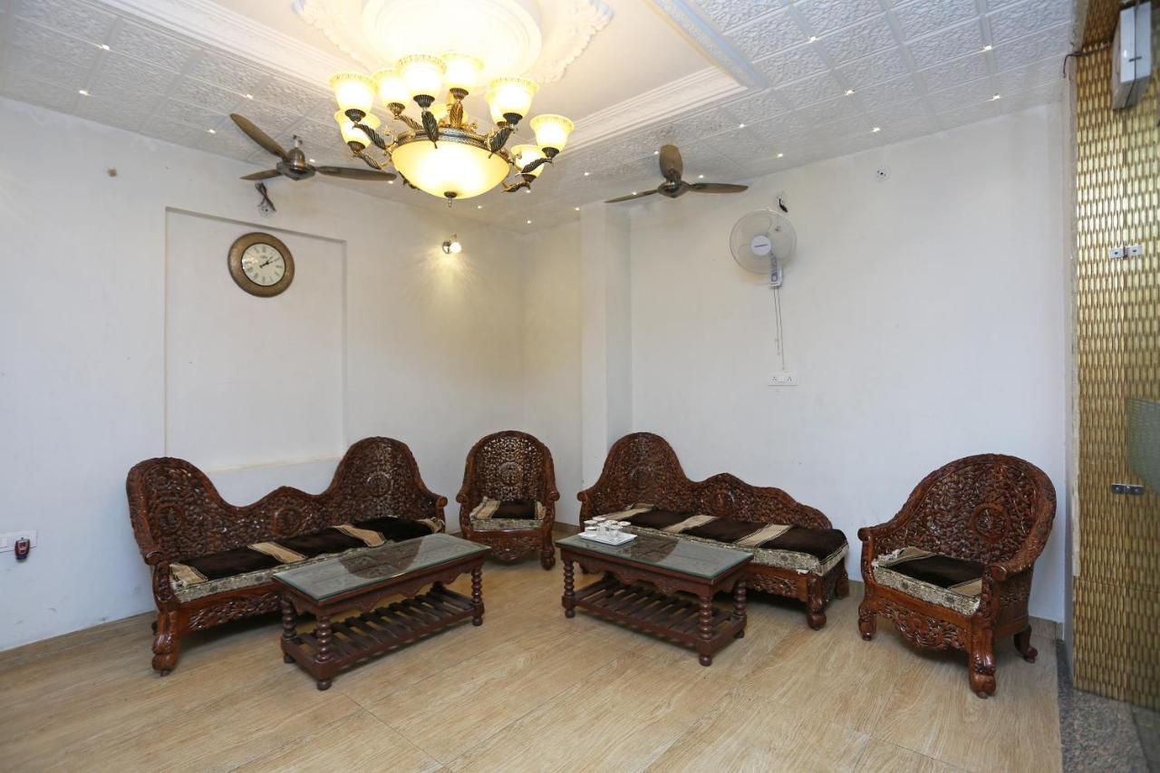Oyo 9476 Hotel Mittal Кота Екстериор снимка